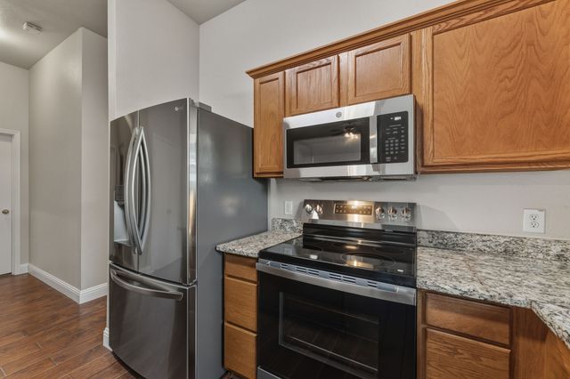 2013 Clear Creek Drive, Little Elm, TX 75068