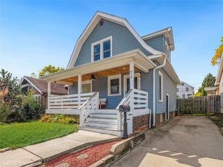 918 24th Street, Des Moines, IA 50312