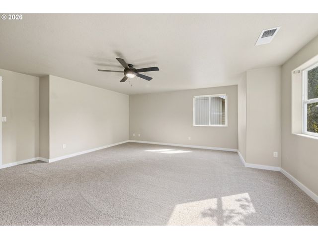 2465 PARK VIEW Dr, Eugene, OR 97408