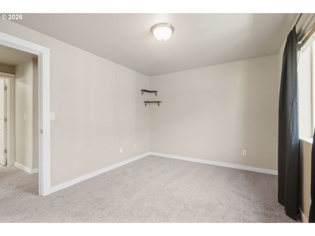 2465 PARK VIEW Dr, Eugene, OR 97408