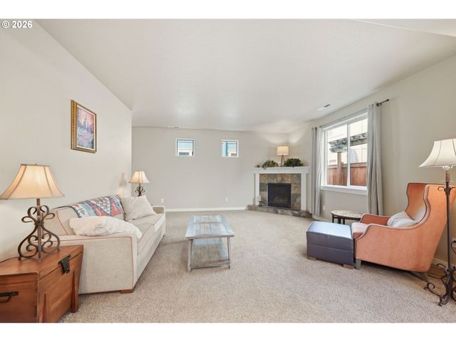 2465 PARK VIEW Dr, Eugene, OR 97408