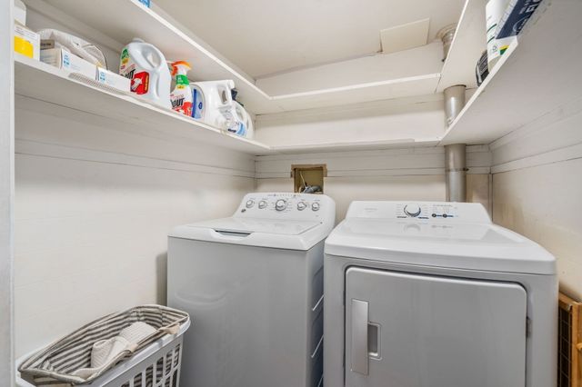 33 Plant Rd, Waltham, MA 02451