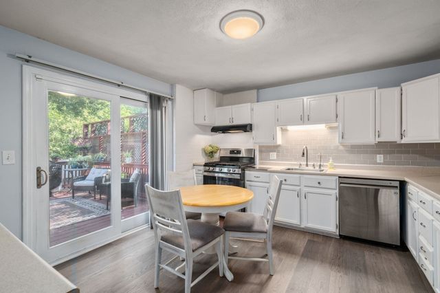 33 Plant Rd, Waltham, MA 02451