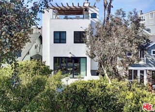 15 Reef Street, Marina Del Rey, CA 90292