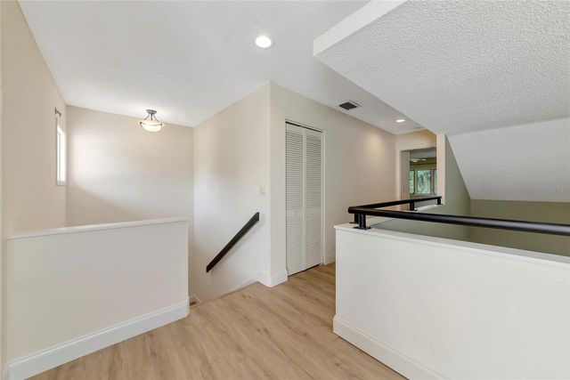 4518 S ASCOT CIRCLE, Sarasota, FL 34235