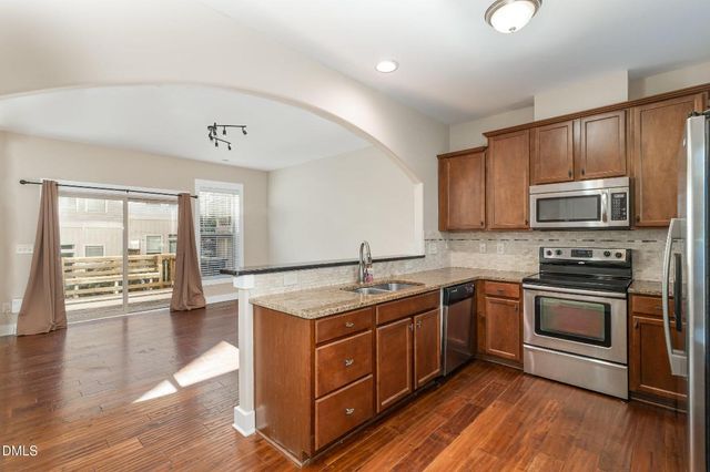 3827 Glenhaven Road, Raleigh, NC 27606