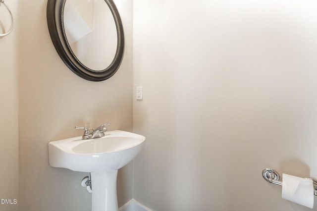 3827 Glenhaven Road, Raleigh, NC 27606