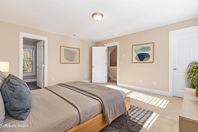 3827 Glenhaven Road, Raleigh, NC 27606