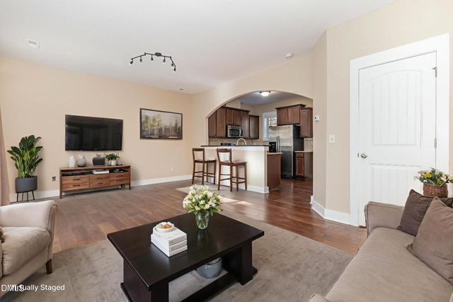 3827 Glenhaven Road, Raleigh, NC 27606