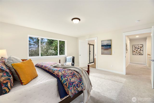 215 SW 144th Street, Burien, WA 98166