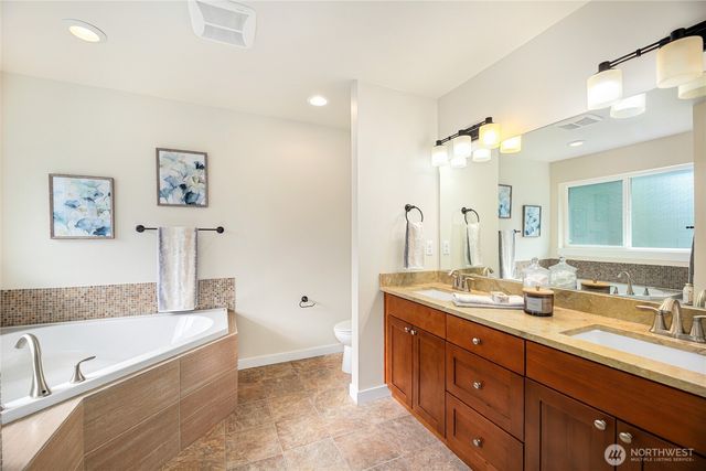 215 SW 144th Street, Burien, WA 98166