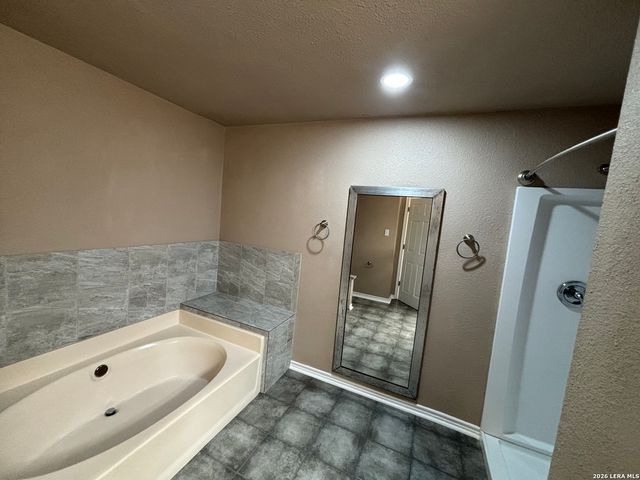 108 Dobie, Cibolo, TX 78108