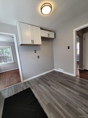 14144 Mettetal Street, Detroit, MI 48227