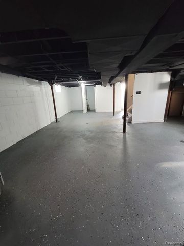 14144 Mettetal Street, Detroit, MI 48227