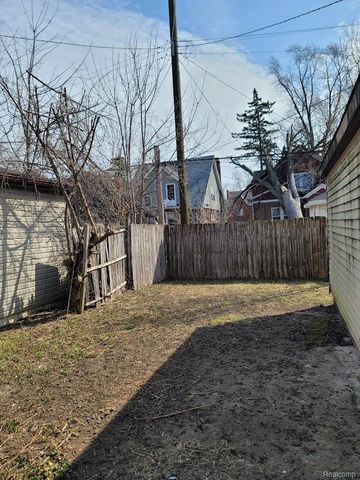 14144 Mettetal Street, Detroit, MI 48227