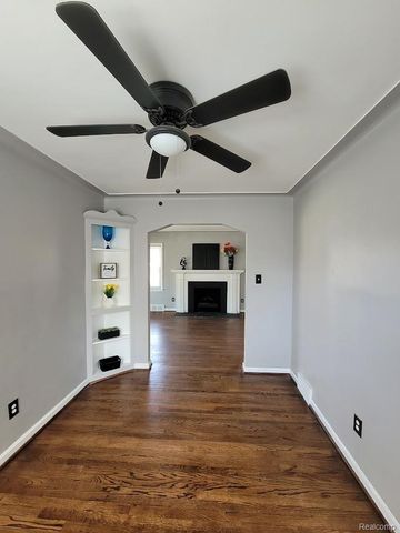 14144 Mettetal Street, Detroit, MI 48227