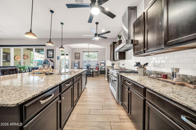 5304 N 94TH Lane, Glendale, AZ 85305