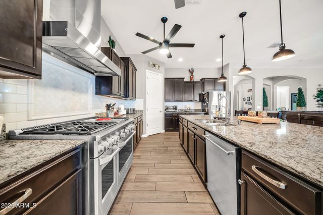 5304 N 94TH Lane, Glendale, AZ 85305