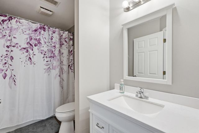 20 Emerald Drive, Maumelle, AR 72113