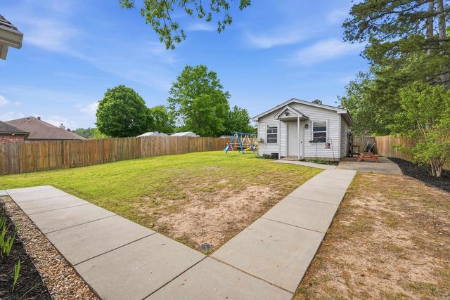 20 Emerald Drive, Maumelle, AR 72113