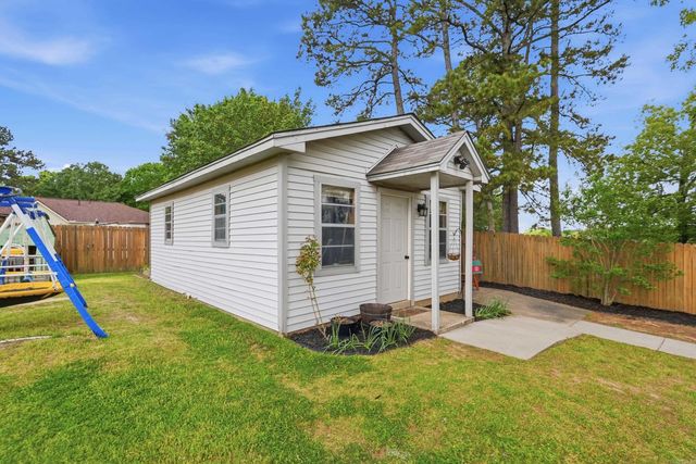 20 Emerald Drive, Maumelle, AR 72113