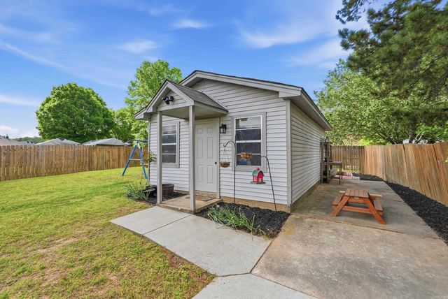 20 Emerald Drive, Maumelle, AR 72113