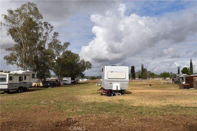 12598 6th, Yucaipa, CA 92399
