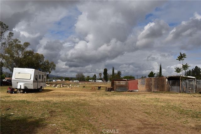 12598 6th, Yucaipa, CA 92399
