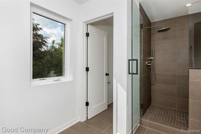 1821 Clifton Avenue, Royal Oak, MI 48073