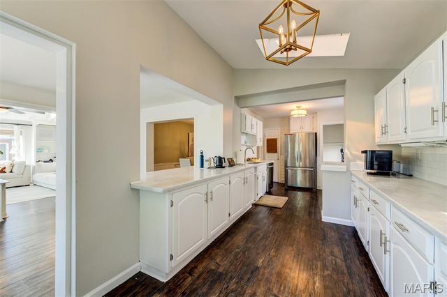 8670 Eulalie Avenue, St Louis, MO 63144