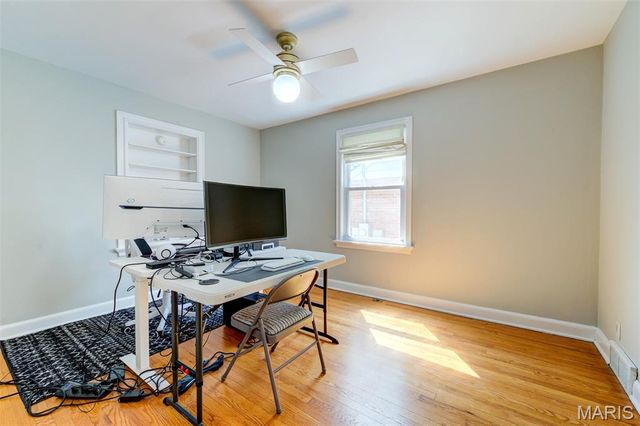 8670 Eulalie Avenue, St Louis, MO 63144