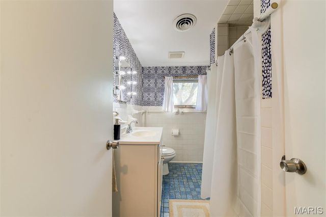 8670 Eulalie Avenue, St Louis, MO 63144