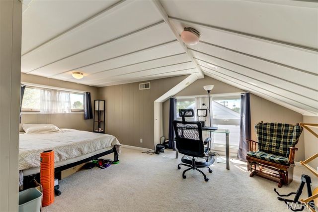8670 Eulalie Avenue, St Louis, MO 63144