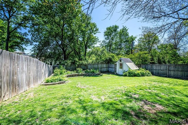 8670 Eulalie Avenue, St Louis, MO 63144