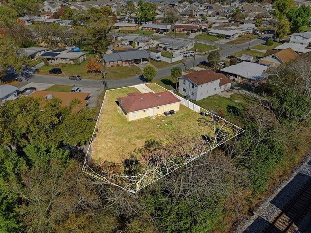 205 WESTWOOD AVENUE, Winter Haven, FL 33880