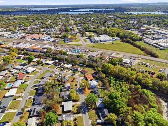 205 WESTWOOD AVENUE, Winter Haven, FL 33880