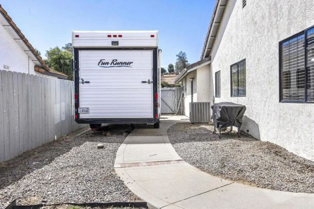 16319 Wikiup Road, Ramona, CA 92065