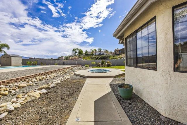 16319 Wikiup Road, Ramona, CA 92065