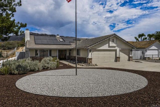 16319 Wikiup Road, Ramona, CA 92065
