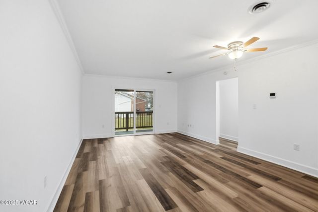 2275 N Cable Road, 137, Lima, OH 45807