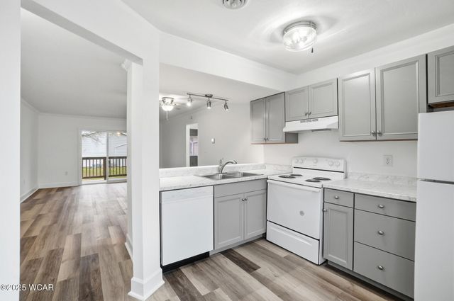 2275 N Cable Road, 137, Lima, OH 45807