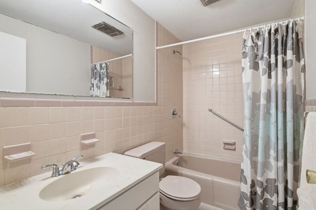 37 Corey Colonial 37, Agawam, MA 01001