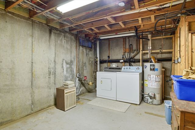 37 Corey Colonial 37, Agawam, MA 01001