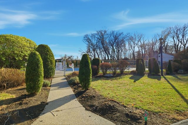 37 Corey Colonial 37, Agawam, MA 01001