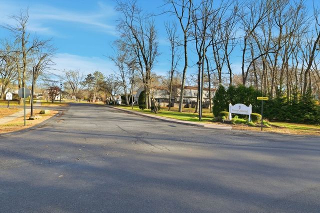 37 Corey Colonial 37, Agawam, MA 01001