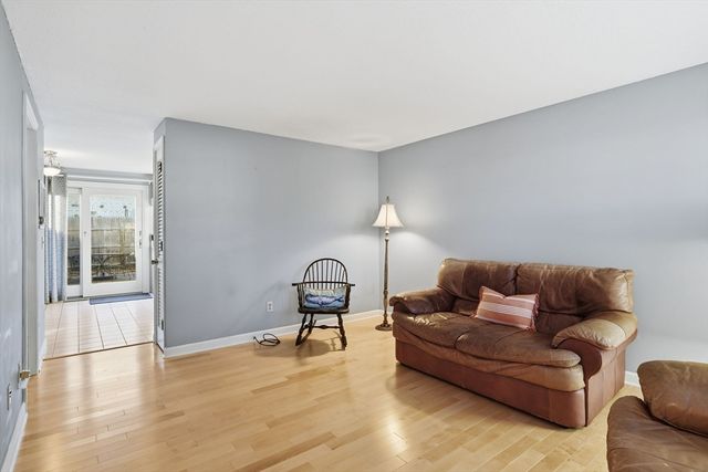 37 Corey Colonial 37, Agawam, MA 01001