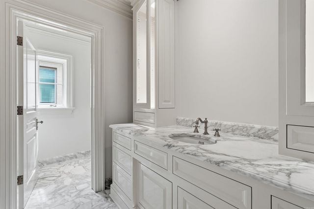 106 Viticole Place, Little Rock, AR 72223