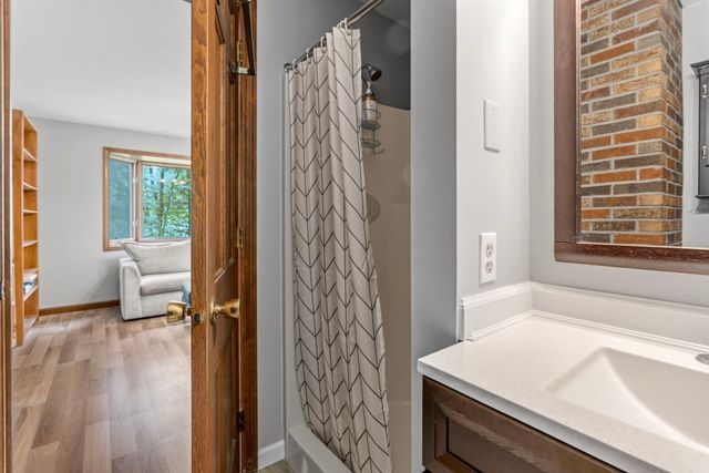 43 Coleman Rd, Southampton, MA 01073