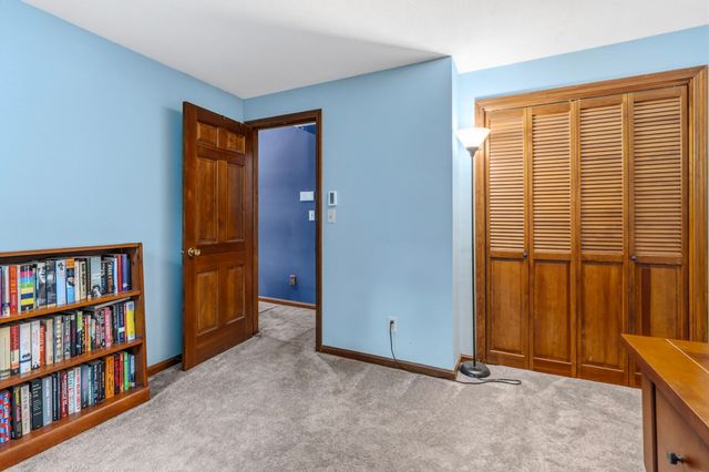 43 Coleman Rd, Southampton, MA 01073