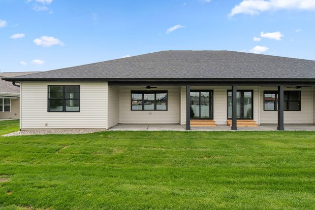 10312 W 133rd Place, Cedar Lake, IN 46303